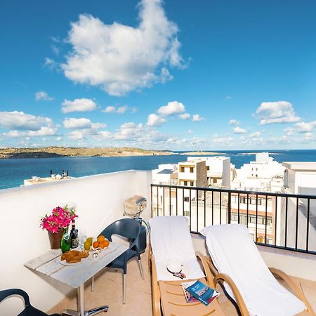 Penthouse With Seaview Terrace Apartman San Pawl il-Baħar Kültér fotó