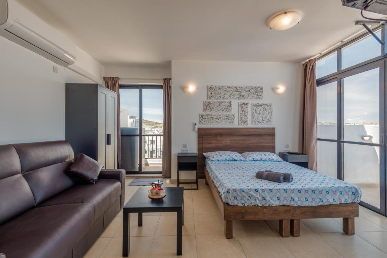 Penthouse With Seaview Terrace Apartman San Pawl il-Baħar Kültér fotó